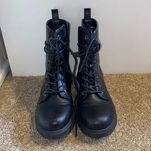 Women’s combat boots